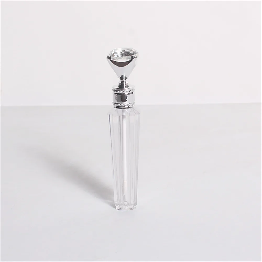 12340682046_1640170381