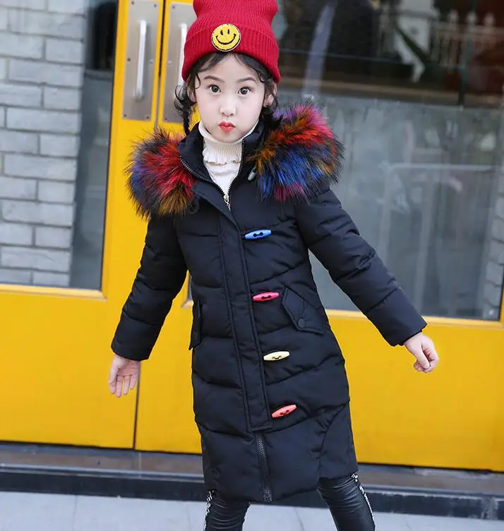 Зимние куртки для девочек, коллекция года, детские модные Утепленные Пальто с буквенным принтом яркая парка с меховым воротником для девочек возрастом от 3 до 13 лет - Цвет: Черный