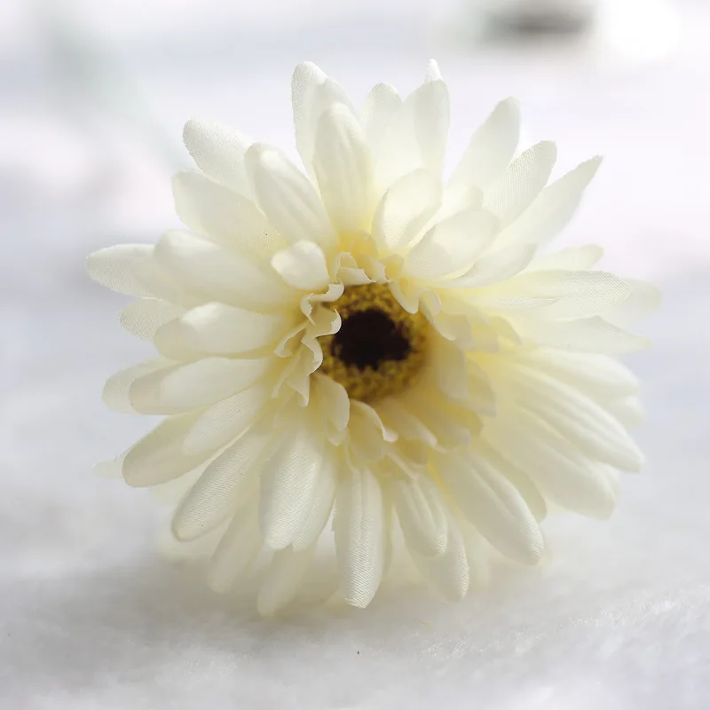 10 см Гербера искусственные шелковые цветы для украшения свадебной вечеринки 1 шт. 55 см Искусственный цветок ромашка Хризантема домашний сад Декор - Цвет: Ivory