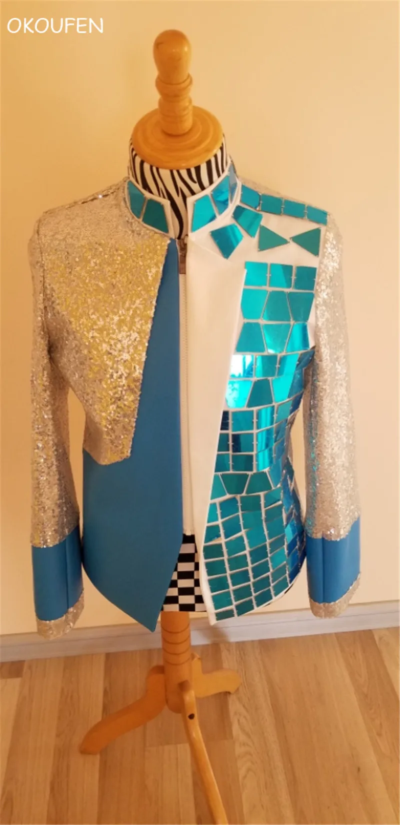 

Новая Качественная мужская зеркальная куртка ручной работы с серебряными блестками, мужское Королевское пальто, верхняя одежда для вечеринки, шоу, выступления, выступления, певицы, одежда для ночного клуба