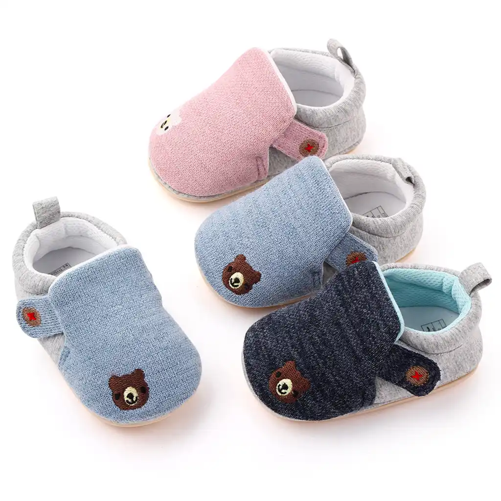 born baby shoes