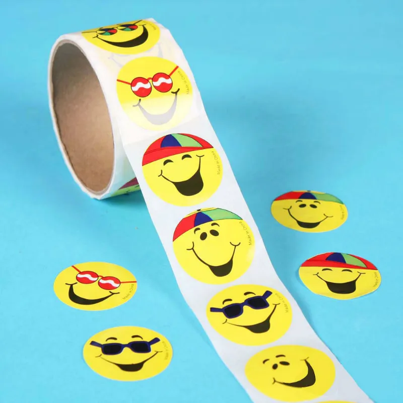 

One Roll Creative Adhesive Tape With 100pcs Smiley Emoji Stickers 3.8cm Fashion Stationery Sticker For Children Toy Gifts