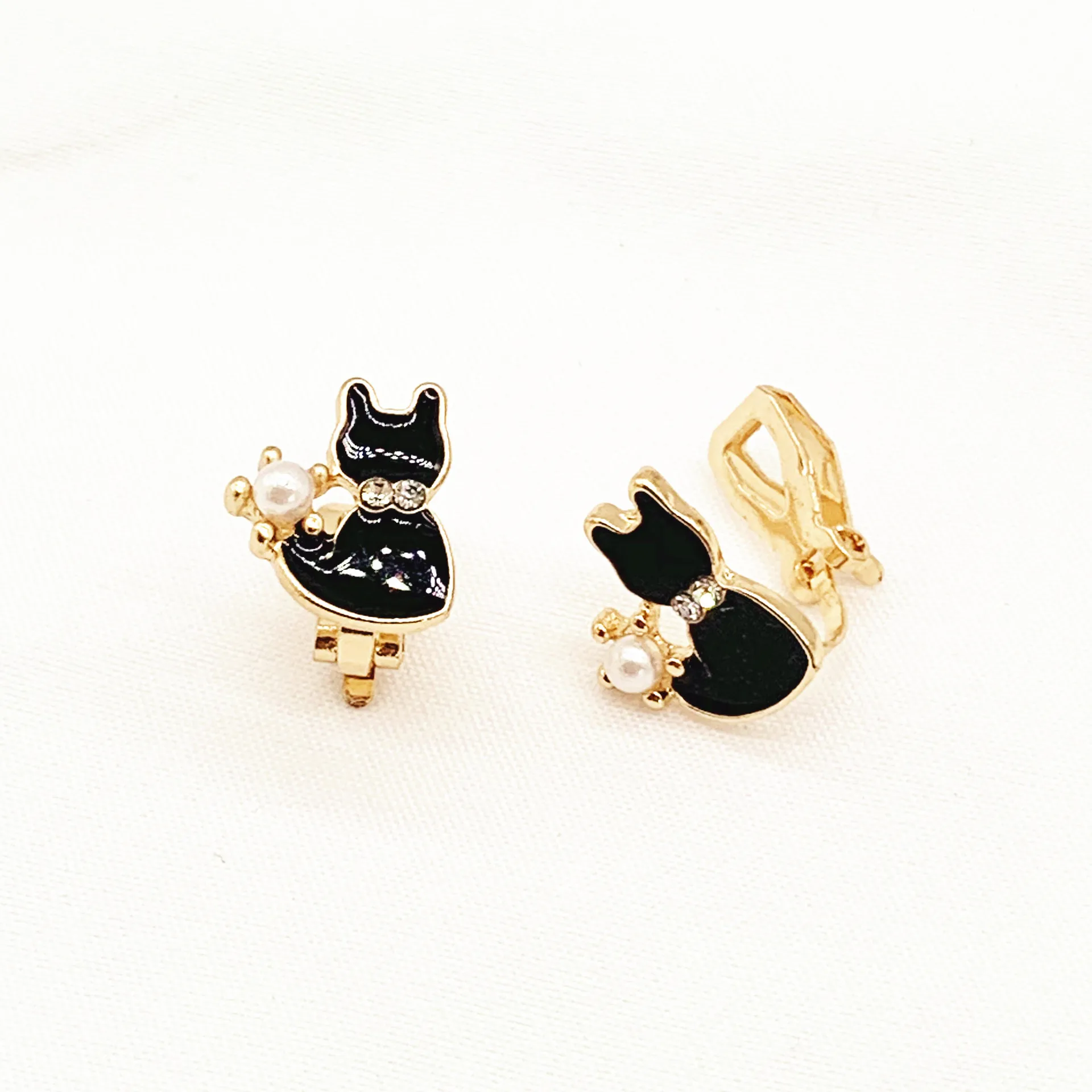 Cartoon Clip on Earrings Ear Clip For Girl Kids