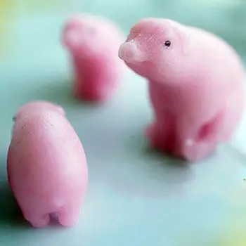 

Cute Mini Size 3D Pet Pig Goldfish Silicone Mold Epoxy Resin Molds Jewelry Tools