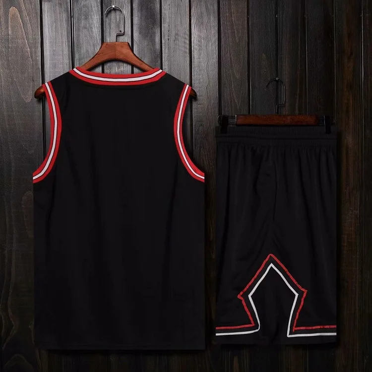 9218744569_1861772048