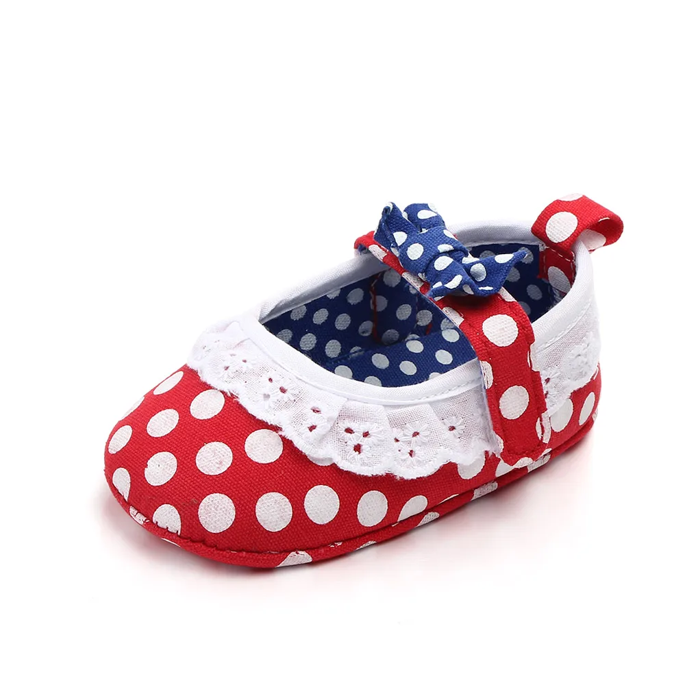 Pudcoco на возраст от 0 до 18 месяцев, одежда для маленьких девочек детская обувь, новорожденные ребенка на мягкой подошве для младенцев противоскользящие коляска с принтом в горох выполненное в технике пэчворк; кружевная парусиновая спортивная обувь