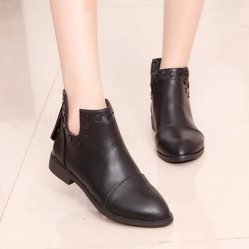 

2019 Autumn Women Ankle Boots Leather Vintage Pointed Toe New Side Zip Low Heels Classic Female Comfort Black Shoes Ladies