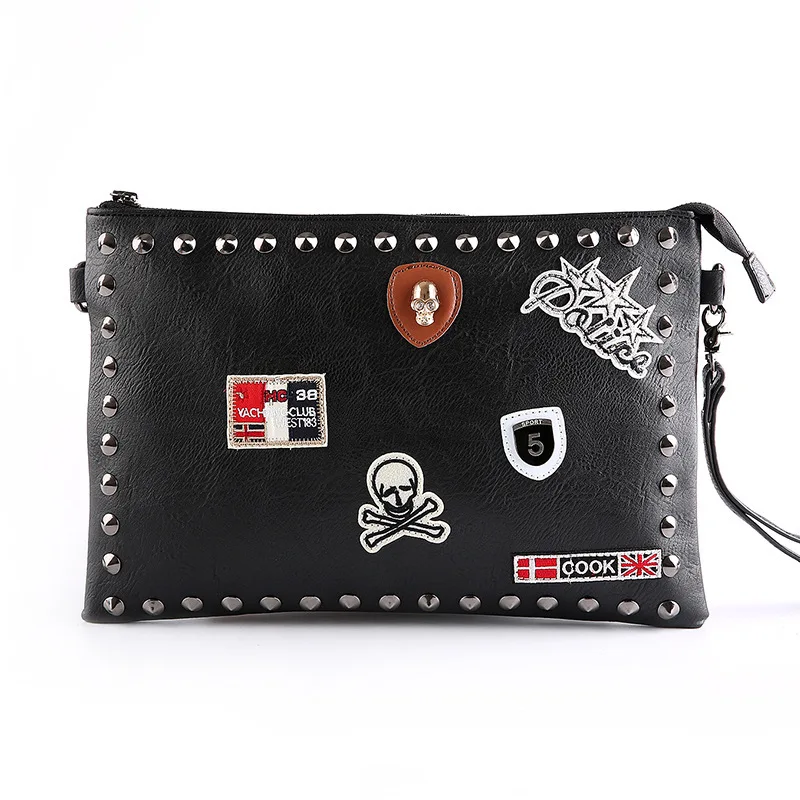 

Origional New Style Korean Version of the Black And White with Pattern Rivet Clutch Handbag Crossbody Bag File Bag Trendy Bag