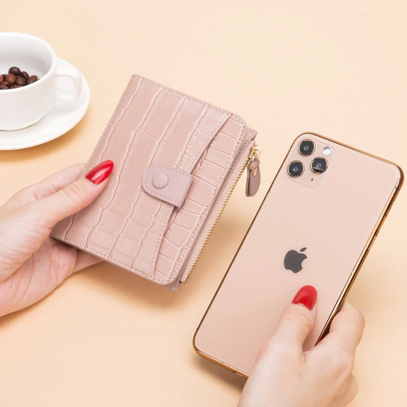 Cnoles Leather Women's Wallet Female Short Retro two-fold Folding Student Version Simple Multi-card Crocodile Pattern Coin Purse