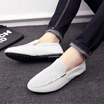 

Canvas Men Shoes Slip-On Men Casual Shoes New 2020 Plimsolls Breathable Male Footwear Spring Autumn flat shoes