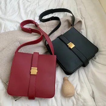 

2020 women's high-capacity Tote bag fashion wide strap torebka projektant lock besace cuir femme red crossbody bags for women