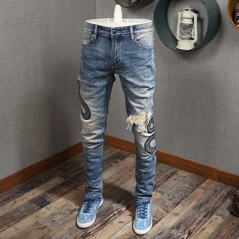 

Fashion Streetwear Men Jeans High Quality Slim Fit Snake Embroidery Designer Ripped Jeans Men Destroyed Punk Pants Hip Hop Jeans