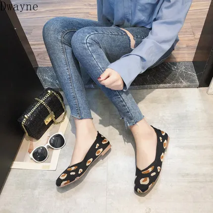 

Flat bottom flying woven single shoes female 2020 autumn breathable soft bottom one foot peas shoes