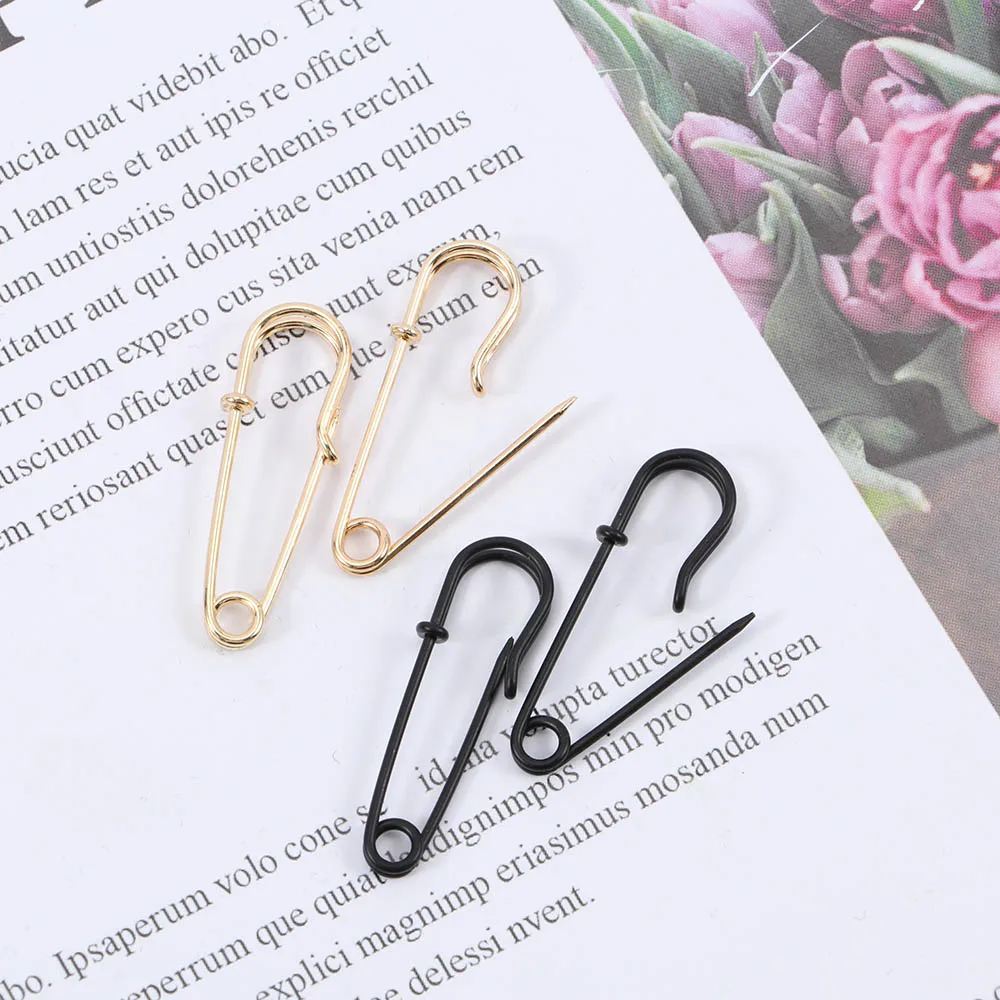 Unique Design Imitation Pearl Paperclip Safety Pin Stud Earring for Women Girls Gold Punk Body Piercing Earrings Accessories