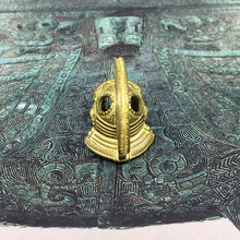 EDC нож бусины латунь воин шлем дизайн бусы на шнурок открытый Паракорд нож инструмент кулон