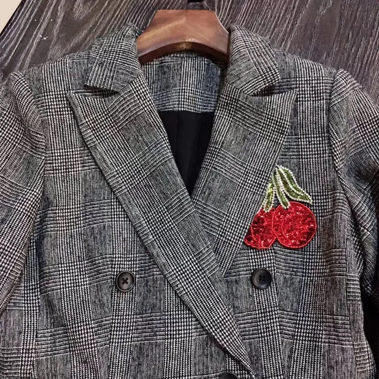 Brand Fashion Women's High-end Luxury Autumn Elegant British Ladies Cherry Beaded Badges Slim Jacket Coat