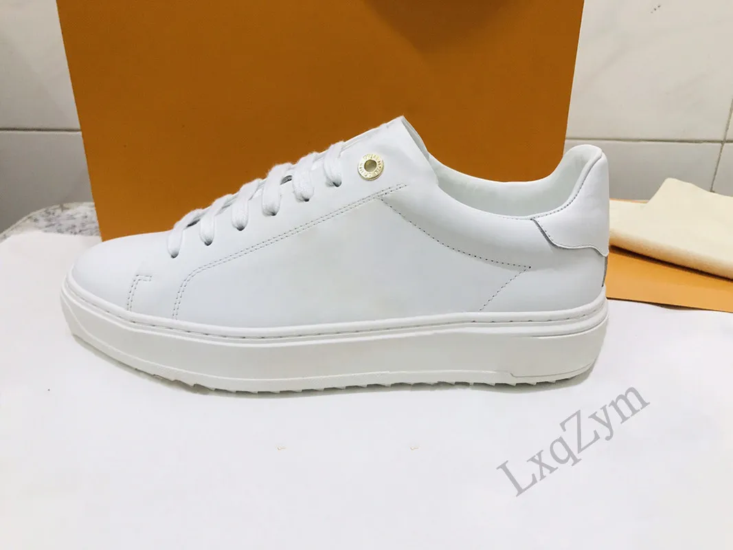 Top Quality Genuine Leather New Fashion Mens Womens Sneakers Luxury Brand Round Toe Comfort Flats Hot Sell Shoes Large Size
