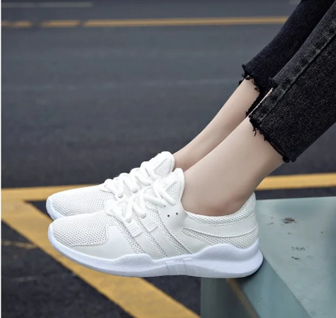 Новая сетчатая Для мужчин повседневная обувь лак узорами обувь со шнурками, Легкая удобная дышащая прогулочная спортивная обувь Для женщин кроссовки - Цвет: Белый
