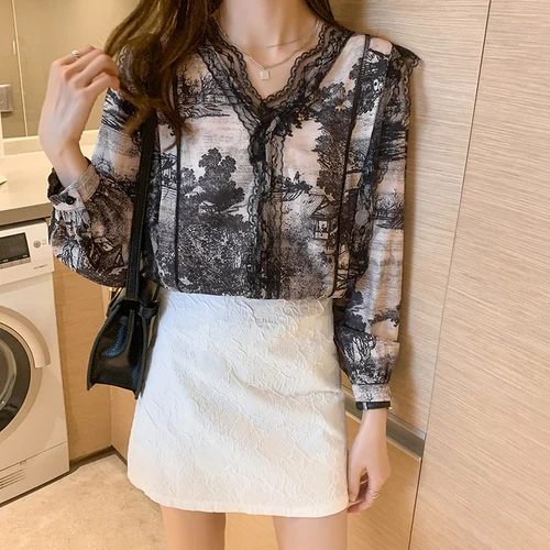 Fashion Lace Hook Flower V-neck Shirt Vintage Ink Print Tops 2023 Autumn New Women Long Sleeve Blouse Clothes Blusa Mujer 16561