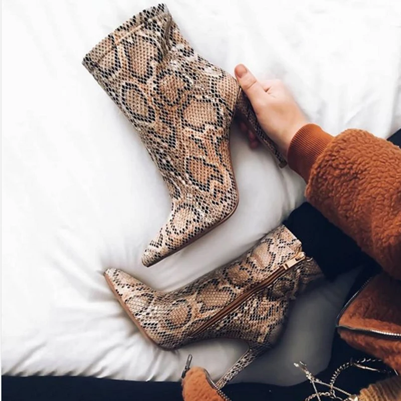 

2019 Winter Luxury Women Serpentine High Heel Stiletto Ankle Boots Fall Designer Snake Print Western Cowboy Boots Plus Size Shoe