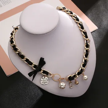 

New Clavicle Chain Female Cool Black Alloy c Necklace Punk Street Racket Choker Necklace Pearl Necklace Choker Jewelry for women