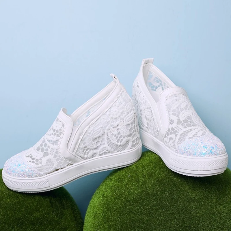 Белые розовые кроссовки Женская повседневная обувь Кружевные дышащие на