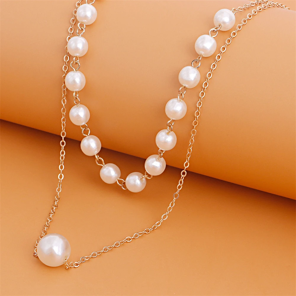 Gothic Baroque Pearl Pendant Choker 