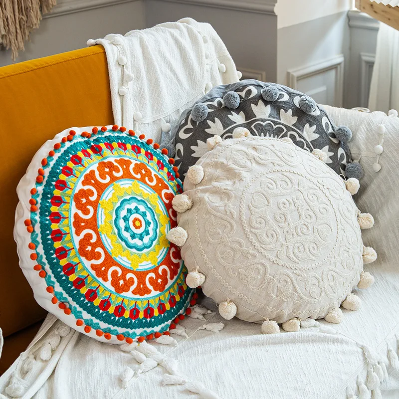 Monro モンロー　Round Cusion Moroccan style home throw pillow case with circular embroidery