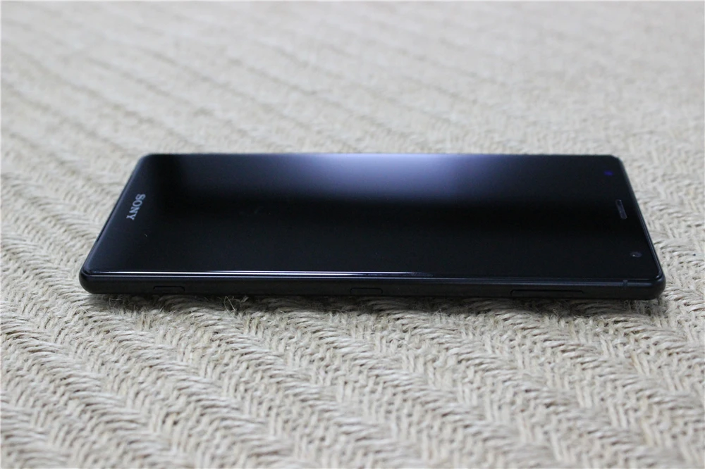 Sony Xperia XZ2, четыре ядра, 5,7 дюймов RAM, 4 Гб rom, 64 ГБ, камера 19 МП, разблокированный мобильный телефон с одной sim-картой, LTE, Android, мобильный телефон