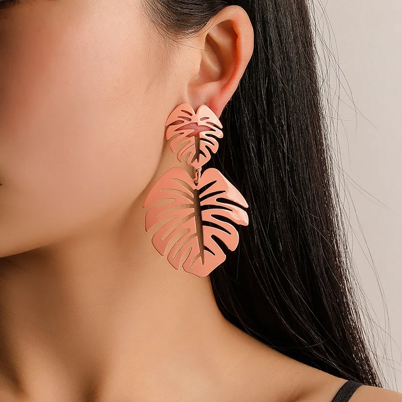 

2pcs Gold Silver Color Leaves Earrings for Women Creative Metal Simple Drop Earrings Hollow Design Female Fashion Jewelry