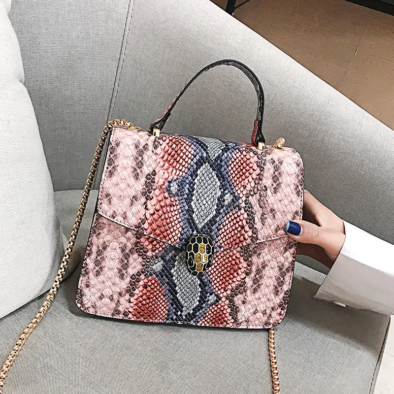 

Luxury Snake-effect PU Leather Women Trendy Handbags for Lady Female Metal Chain Cross-body Shoulder Bags Snake-print Bag FH245
