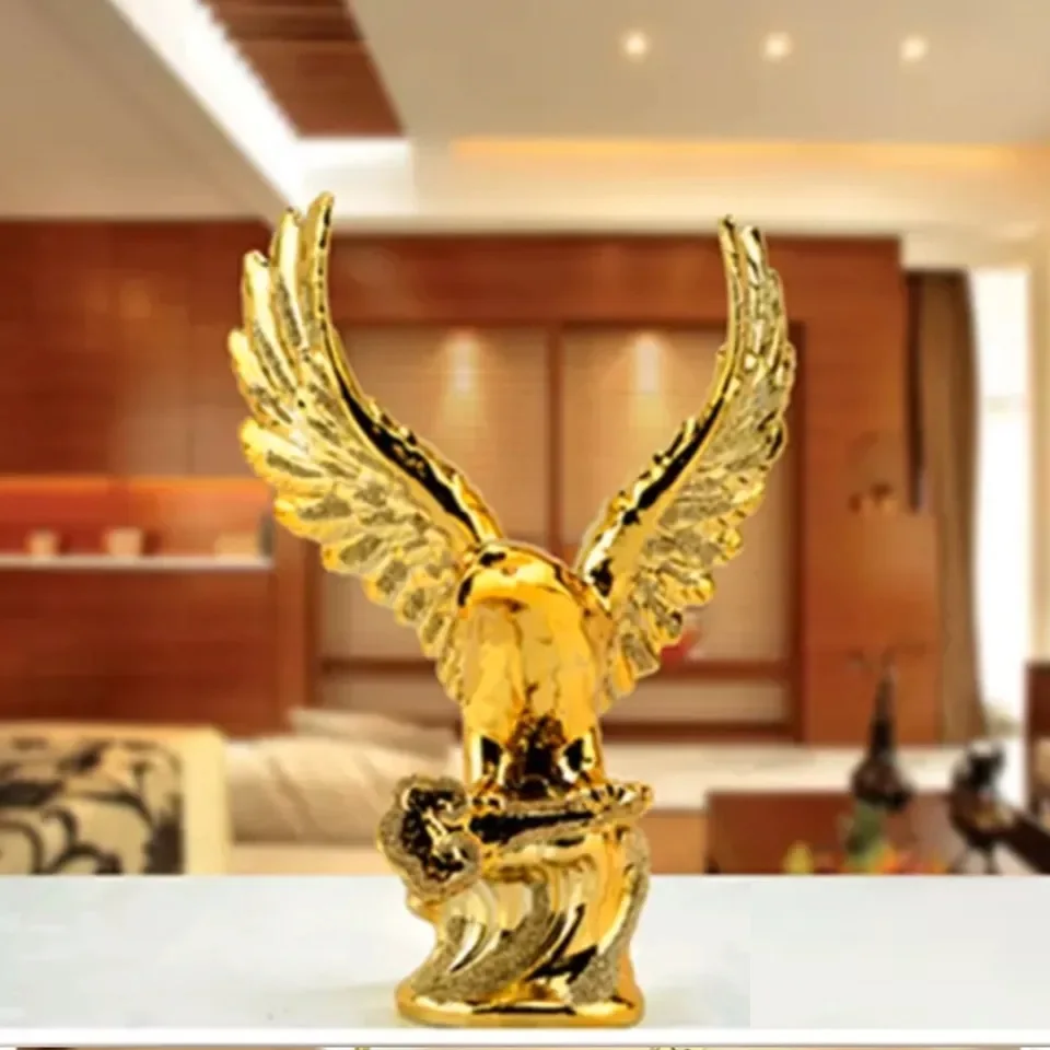 22CM Ceramic eagle Crafts Ceramic Creative Room Decoration Handicraft Gold Animal Porcelain Figurines Decorations L2565