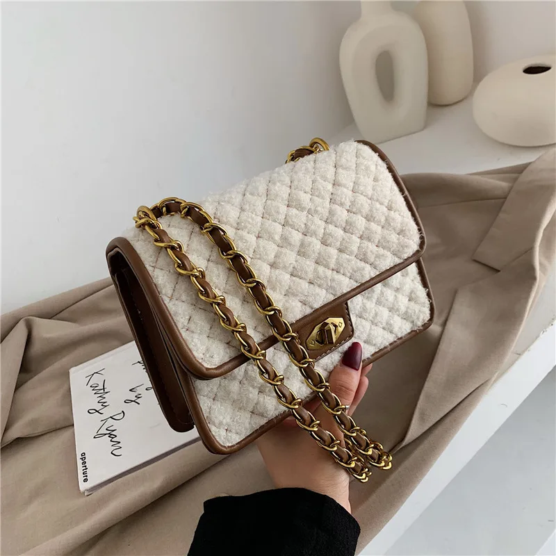 Женская шерстяная сумка зимняя маленькая через плечо от известного бренда