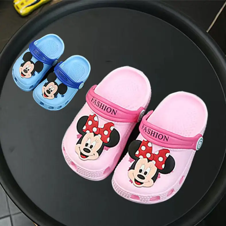 Sandalias de dibujos animados de Mickey para niños, zapatillas de verano para bebés, antideslizantes, zapatillas de suela blanda con agujeros