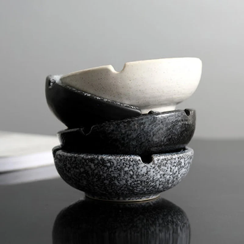 Ceramic Retro Ashtrays for Smokers, Home Desk Accessories, Ash Tray for Indoor and Outdoor, Bar Decor, Retro Gifts