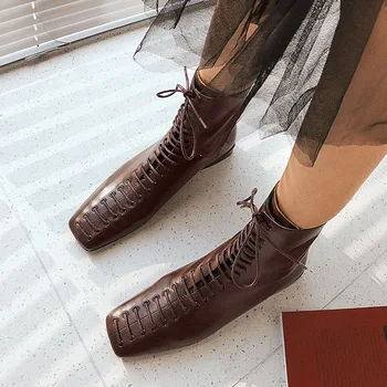 

Square Head Lace-up Short Boots Women's Flat Boots Elegant Versitile Fashion Cool New Style Martin Boots