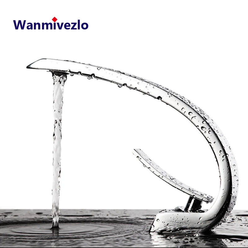 

Chrome Bathroom Sink Faucet Tap Single Handle Single Spout "C" Shape Design Vanity Mounting Mixer Faucet Hot Cold Water