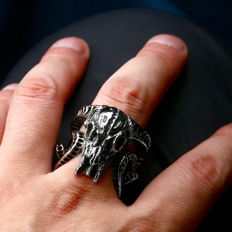 Открытое кольцо Нержавеющая сталь древней блюдо овец голову Skull Ring Винтаж Титан