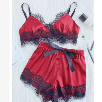 

Women's Sleepwear Sexy Satin Set Black Lace V-Neck Pyjamas Sleeveless Cute Cami Top and Shorts pijama mujer algodon veran