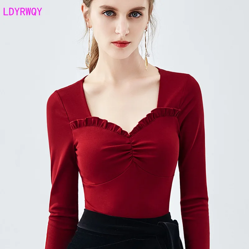 

2019 European and American style fashion ruffled exposed clavicle V-neck autumn long-sleeved women's bottom t-shirt
