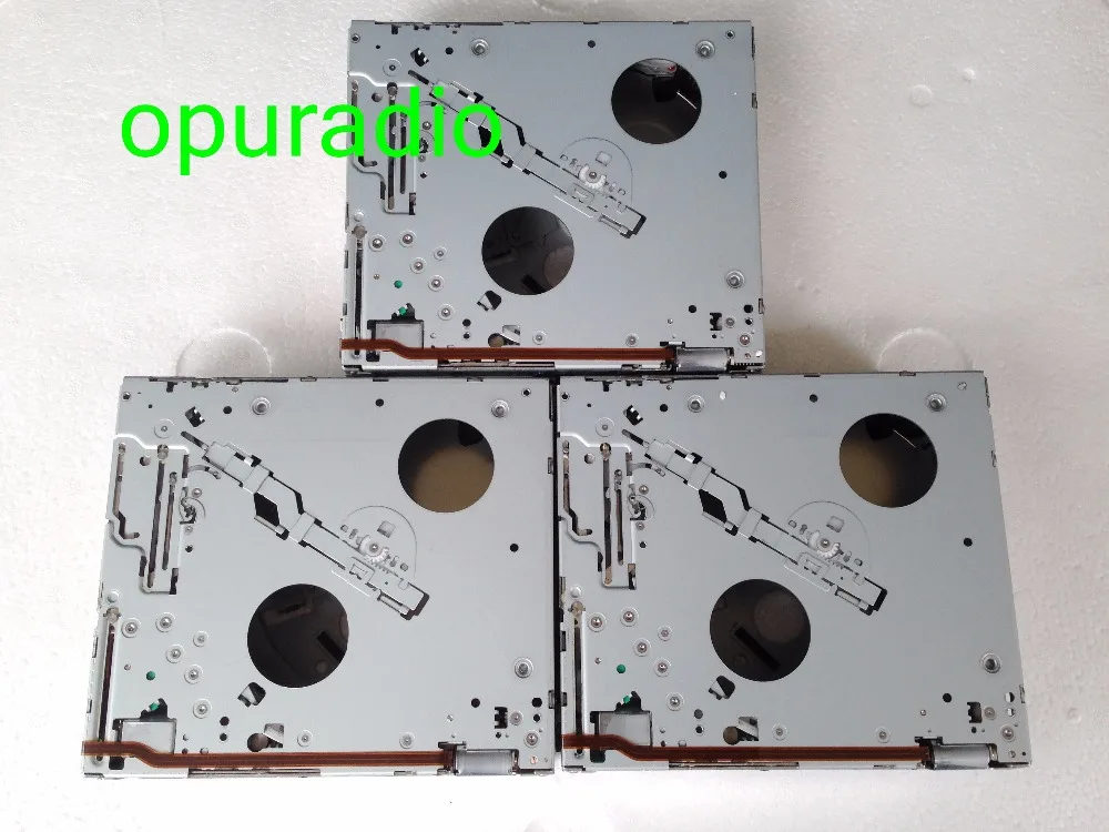 DZ63G16B -A-B alpine 6 CD DVD changer for Mercedes BZ9841 BD0811 USA 08-10 (1)