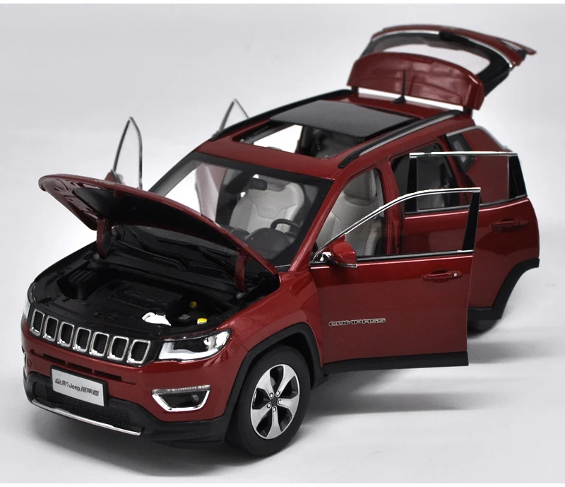 Авторизованный подлинный 1:18 джип компас литая модель классические модели игрушек для подарка на Рождество/День рождения, коллекция
