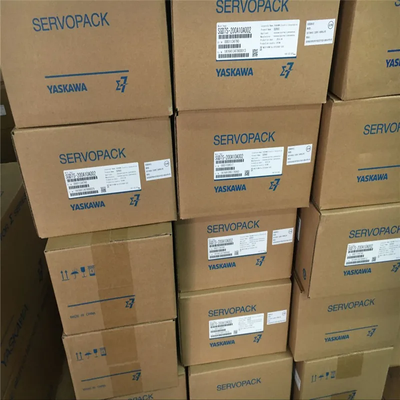 SGD7S-330A00A002 серводвигатель переменного тока SGD7S330A00A002 абсолютно 1Y ГАРАНТИЯ по DHL