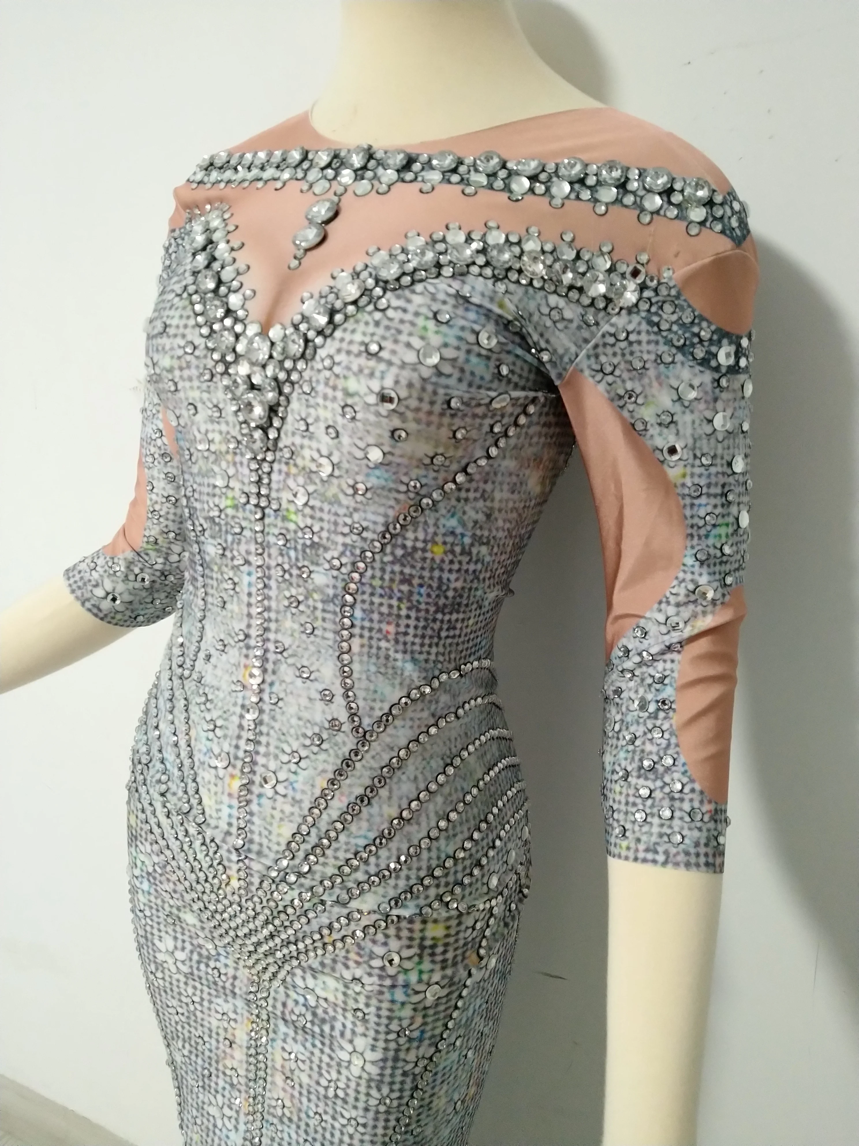 VOA 18 Mimi silk double crepe stand collar long