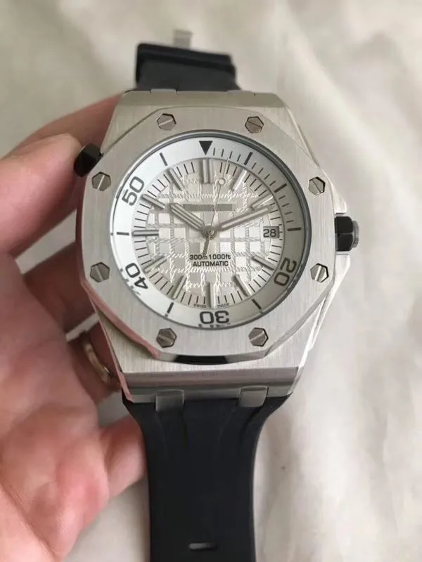 

WG0881 Mens Watches Top Brand Runway Luxury European Design Automatic Mechanical Watch