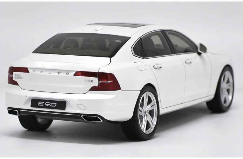 1:18 высокое тщательное VOLVO S90 сплав модель автомобиля статические металлические модельные автомобили с оригинальной коробкой