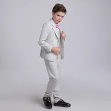 Красивый детский дизайнерский костюм на свадьбу с двумя пуговицами и отворотами с тупым углом для мальчиков наряд для мальчиков на заказ(пиджак+ брюки+ галстук+ жилет