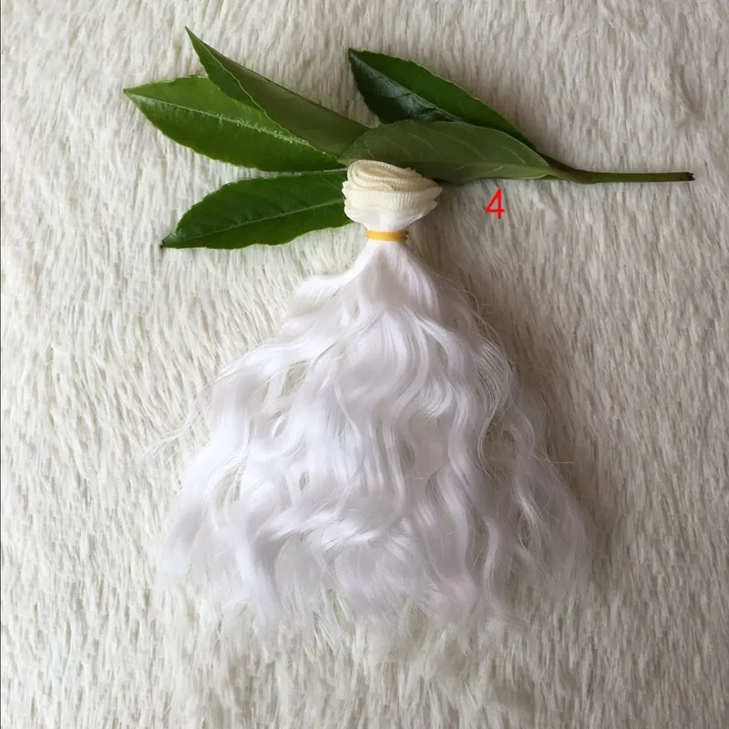 white wig for doll Вьющиеся парики для шарнирных кукол волосы волнистые трессы для BJD и SD волос белый коричневый и градиентный парик аксессуары для кукол - Цвет: white wig for doll