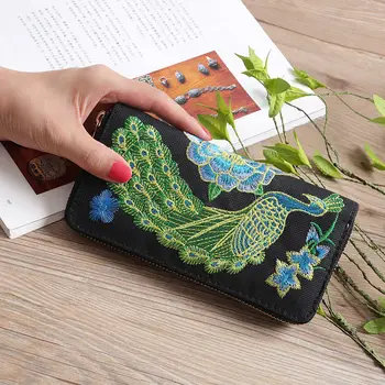 

Women Spain Brand Embroidery Peacock Long Wallet Female National Knit Canvas Zipper Clutch Lady Thread Purse Card Holder Wa0120