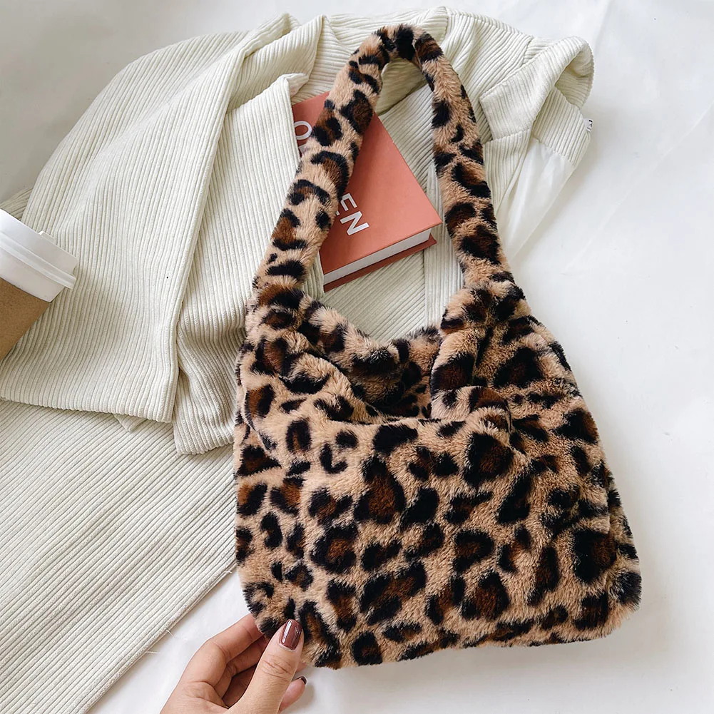 Women's Bag Plush Leopard Love Heart Pattern Underarm Shoulder Bag Autumn Winter Ladies Large Capacity  Shopper Tote Handbags 